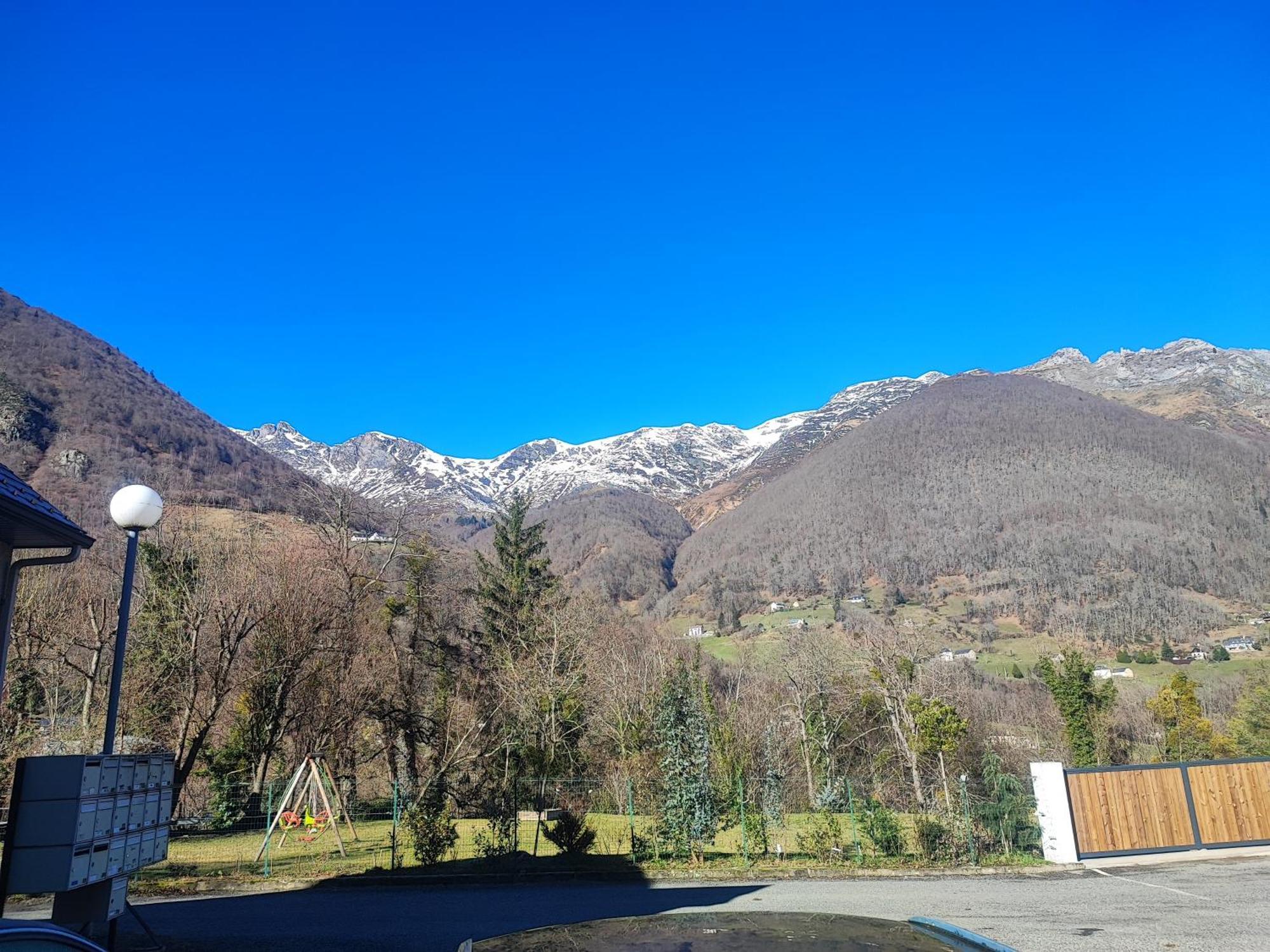 l'orée du bois appartement t3 Cauterets Esterno foto